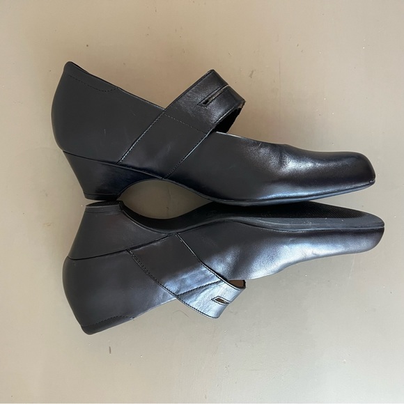 Ziera Mary Jane Strap Leather Shoes size 38EU/7.5 US - Picture 2 of 9